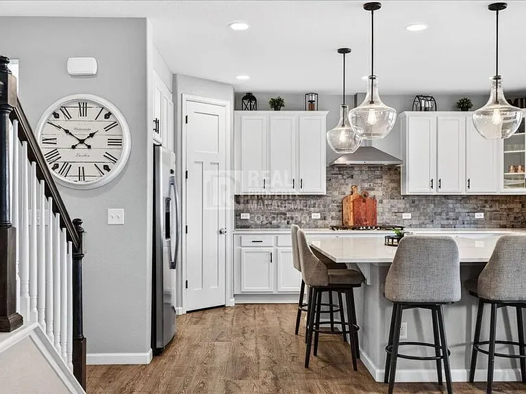 5176 Ditmars Trl — Photo 13
