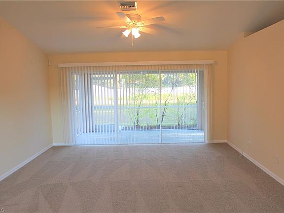 3rd image of 703 Arundel Cir
