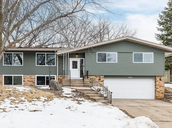 1501 21st Ave NW, New Brighton, MN 55112