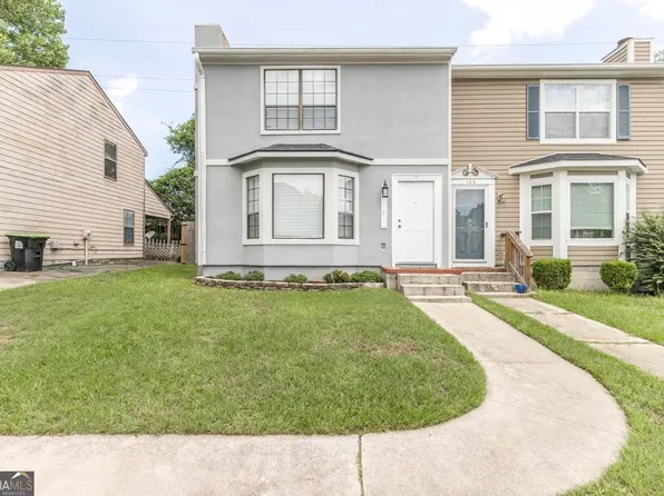 121 Carriage Hill Dr, Warner Robins, GA 31088