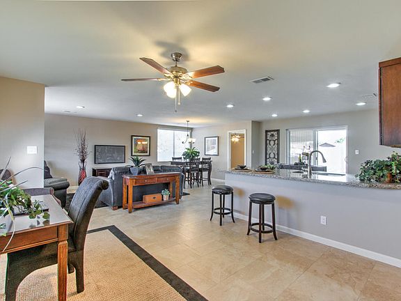 3rd image of 7417 E Clovis Cir
