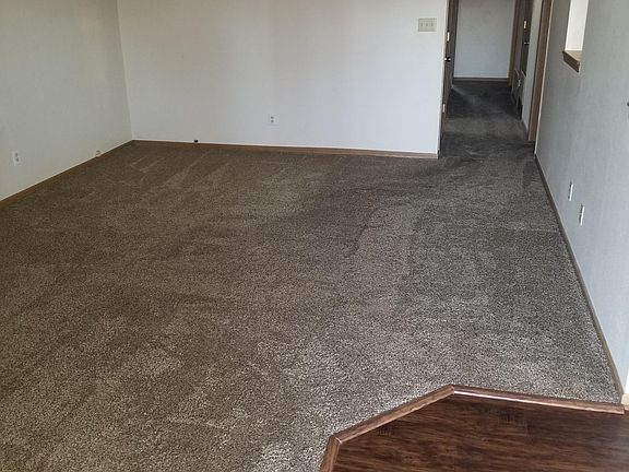 2nd image of 325 Shetland Cir