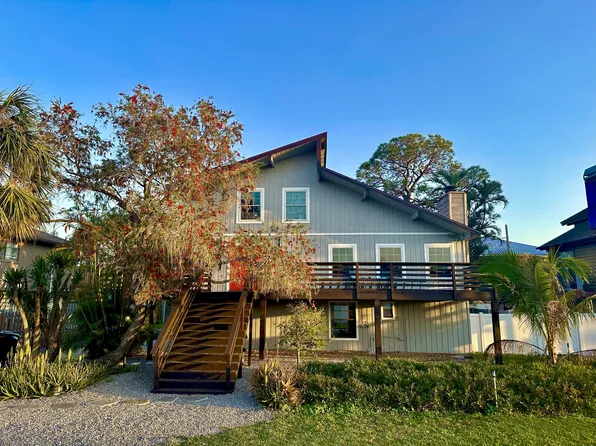 1718 Nevada Ave NE, Saint Petersburg, FL 33703