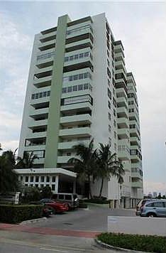 1st image of 5 Island Ave APT 15C