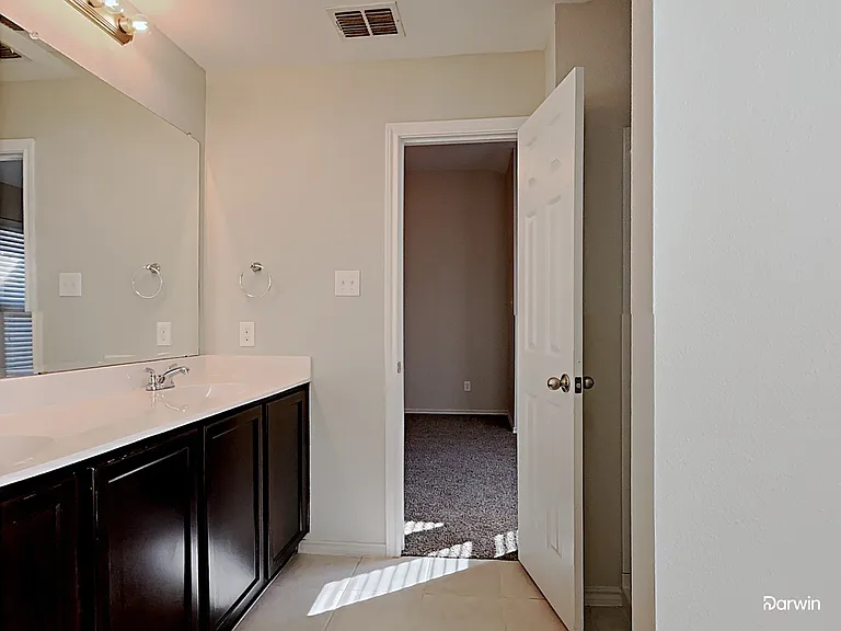 10129 Blue Bell Dr — Photo 9