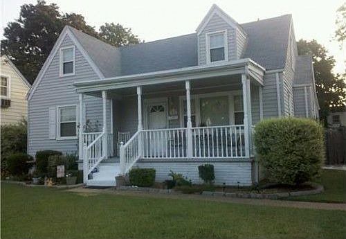 1st image of 3512 S Warwick Cir