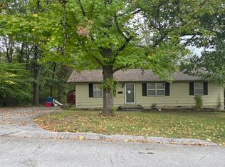 808 S Ripley St, Neosho, MO 64850