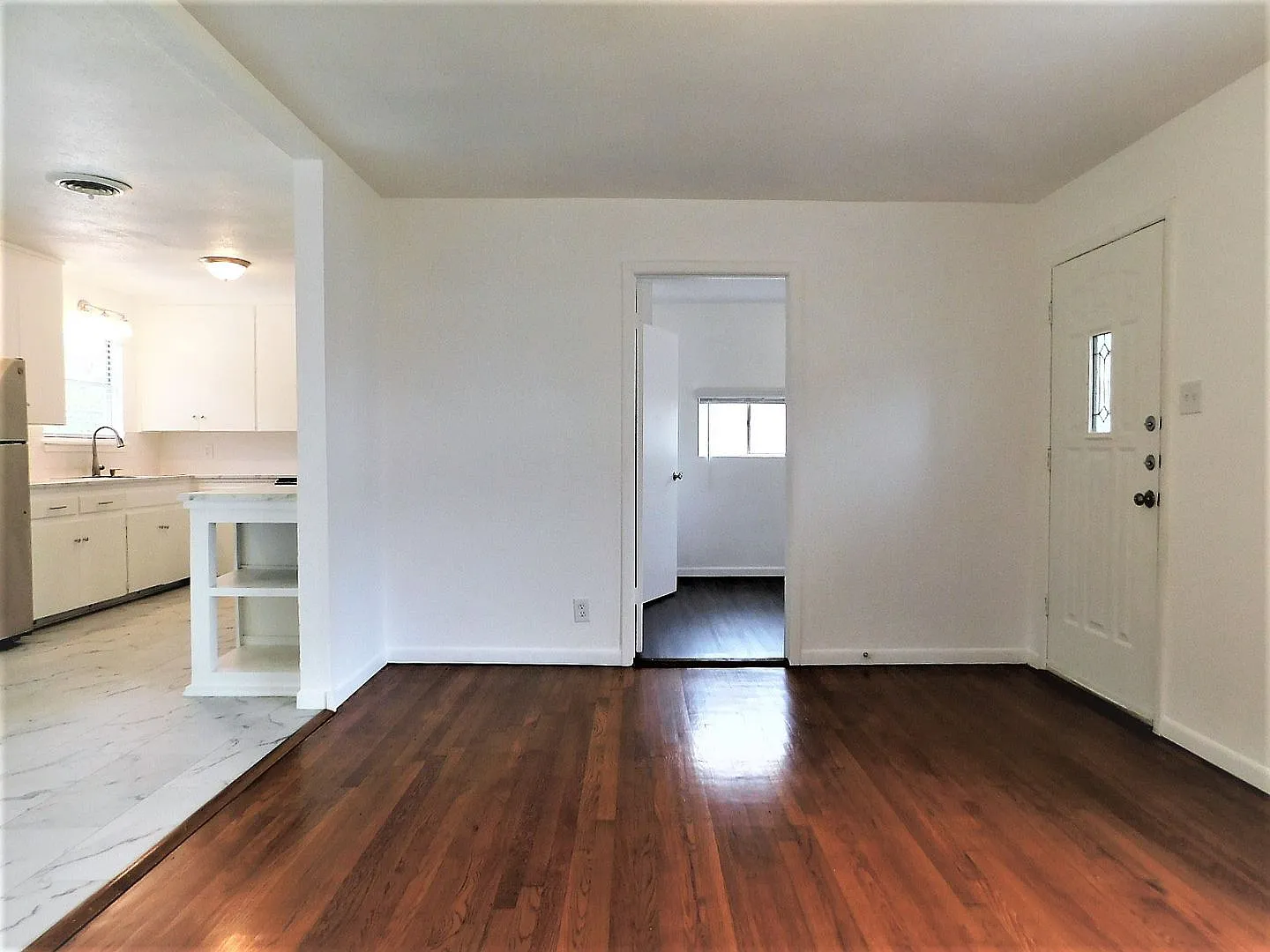 Available NOW Gorgeous 1 story, 4 bedroom, 1 bath home with a fenced yard and storage building in... — Photo 3