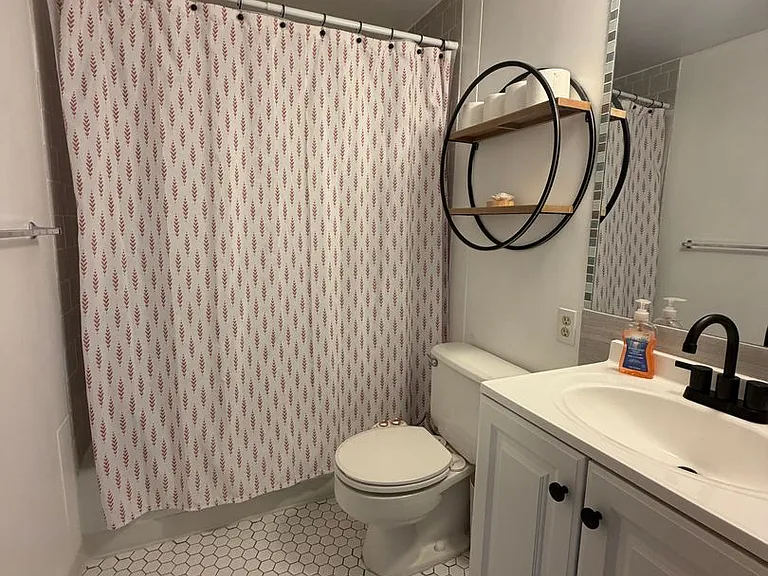 1875 Kalanianaole St #221 — Photo 8