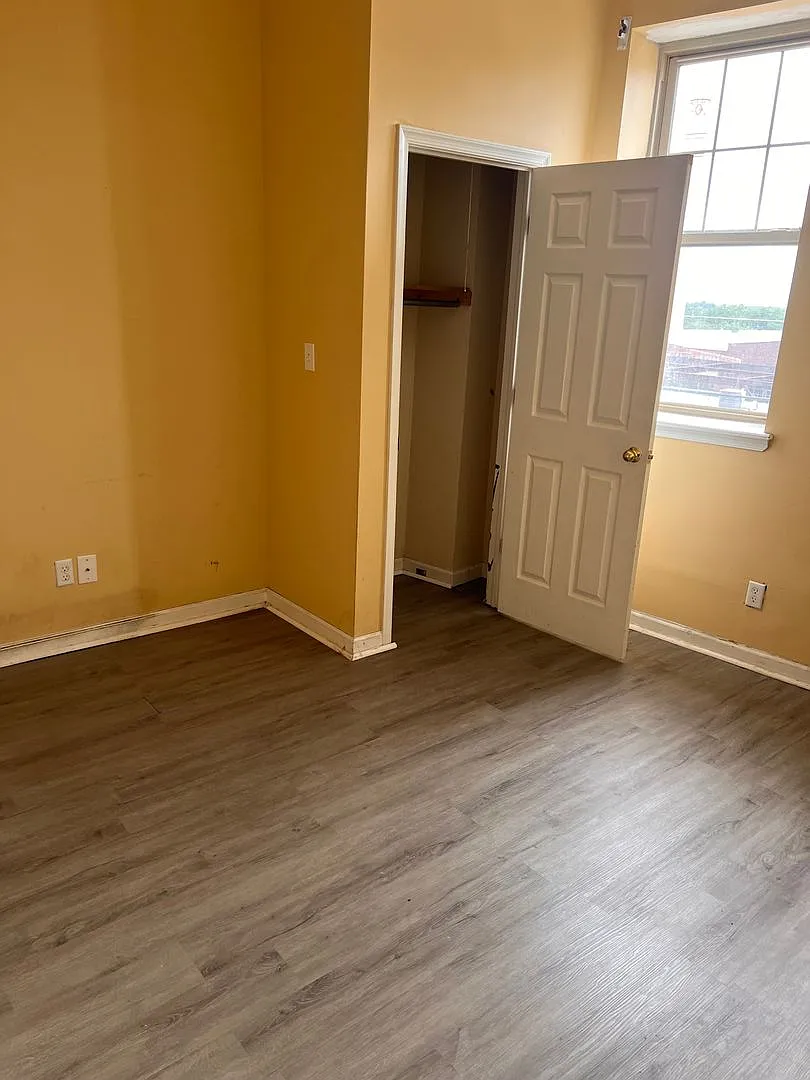4700 Stenton Ave. — Photo 4