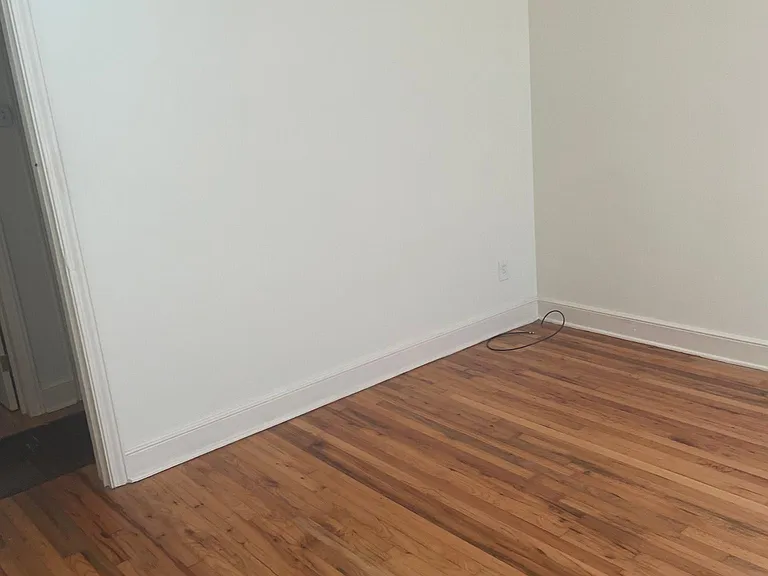 732 Hollywood St #732 — Photo 3