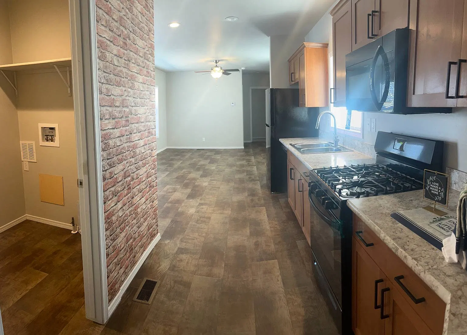 4100 N Romero Rd — Photo 4