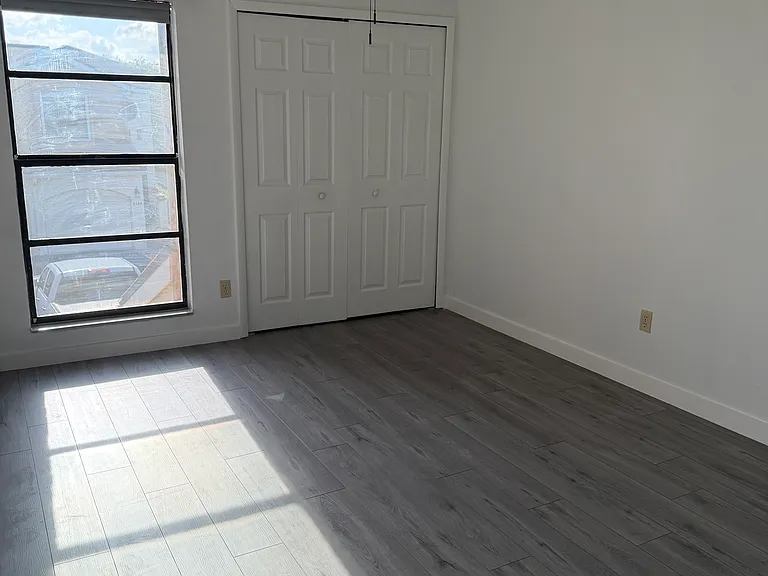 6204 Raintree Dr — Photo 15