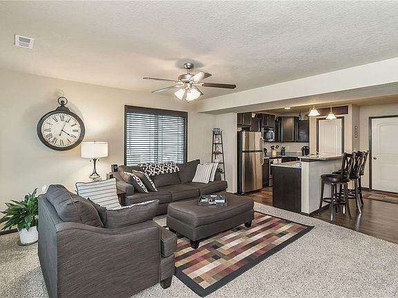 2nd image of 8601 Westown Pkwy #24101