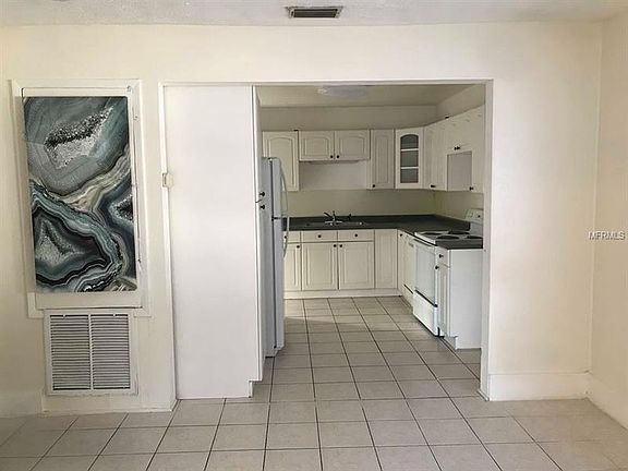 4th image of 8501 N Ashley St