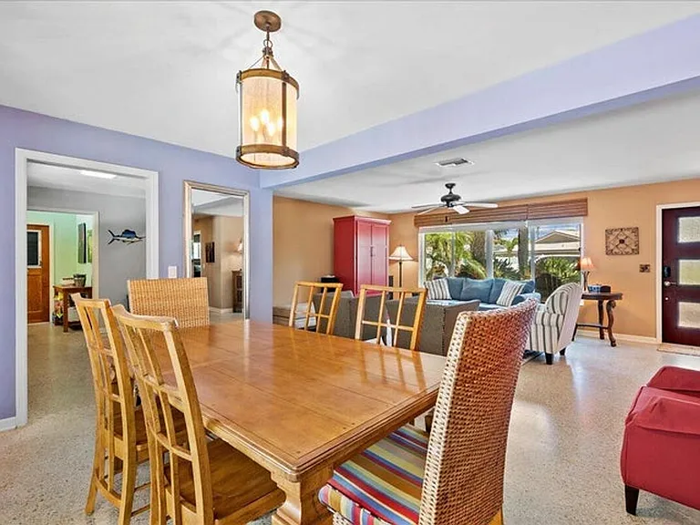 440 Jupiter Ln — Photo 6