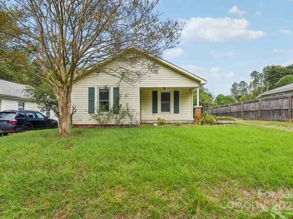 322 Gurley Dr NW, Concord, NC 28027