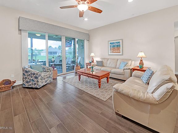 5th image of 33065 Sawgrass Parke Pl