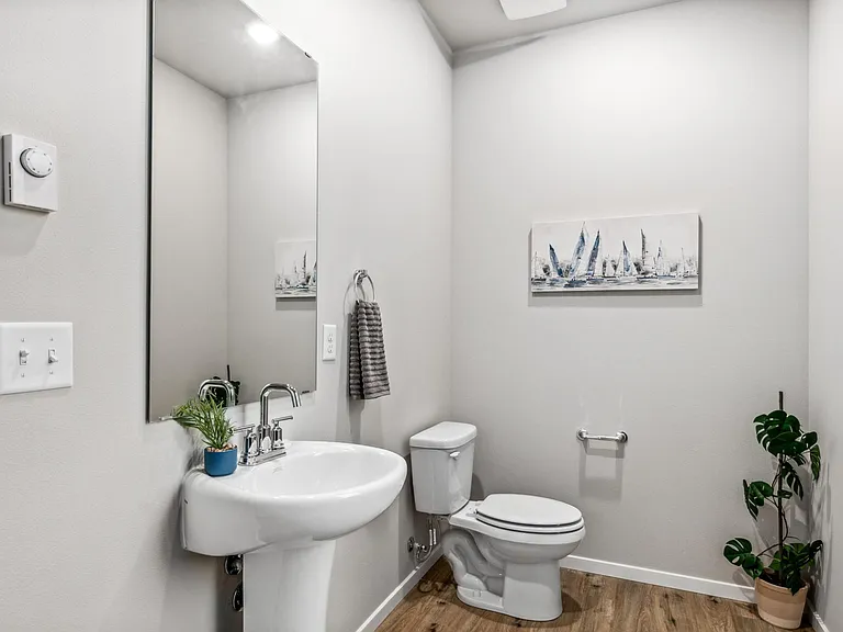 Broadmoor Commons Townhomes — Photo 8