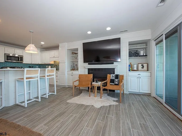 616 Pleasure Ave #616 — Photo 7