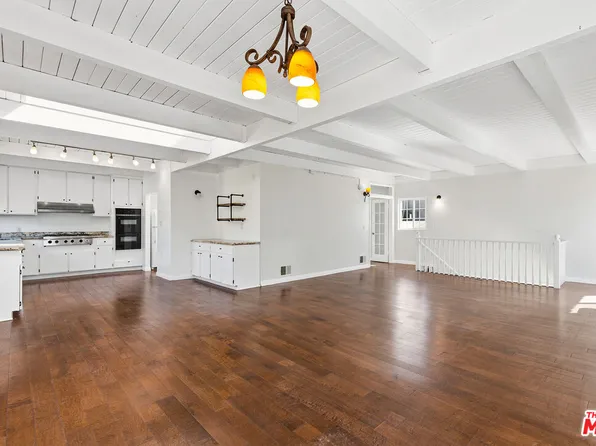 3900 Pacific Ave #1, Marina Del Rey, CA 90292