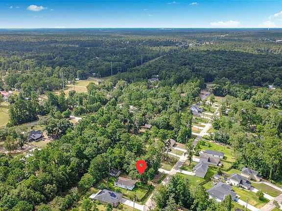 5th image of 15 Bowie Ln