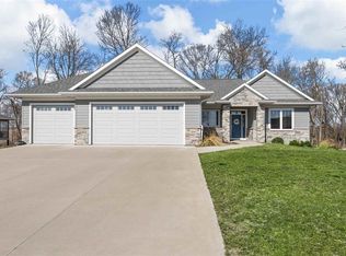 1110 Cullen Dr, Tiffin, IA 52340
