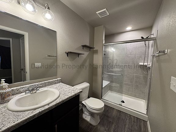 3rd image of 10701 Traders Pkwy