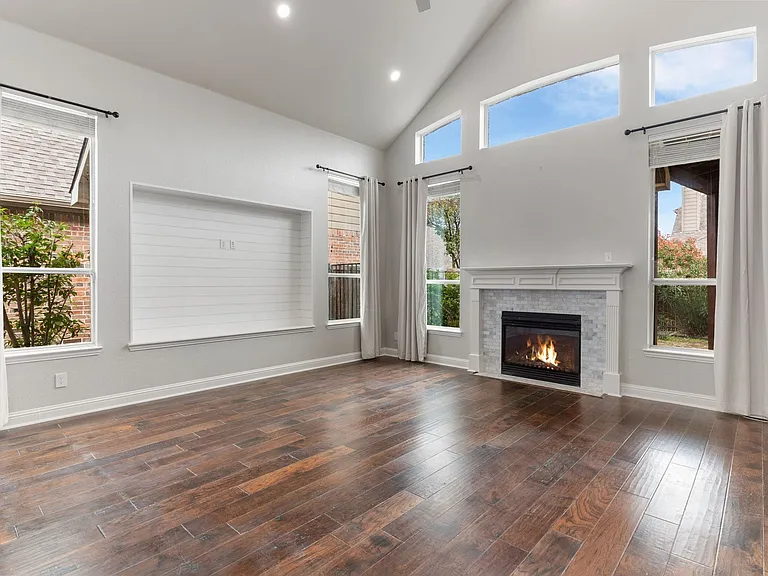 2417 Brenham Dr — Photo 26