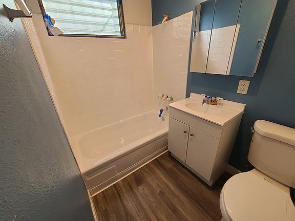 4th image of 1330 Liberty St APT 2