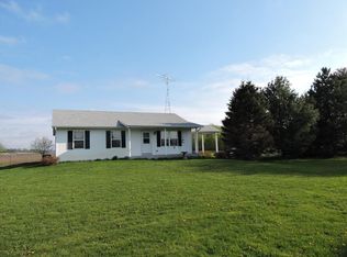 13448 E Creek Rd, Darien, WI 53114