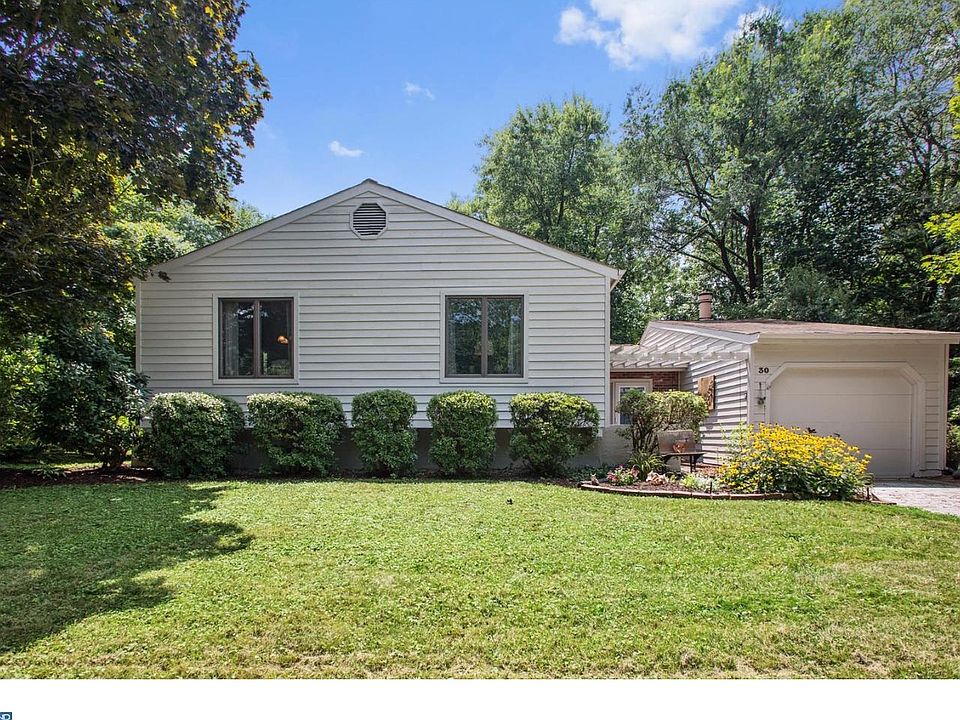 1st image of 30 N Fawn Dr