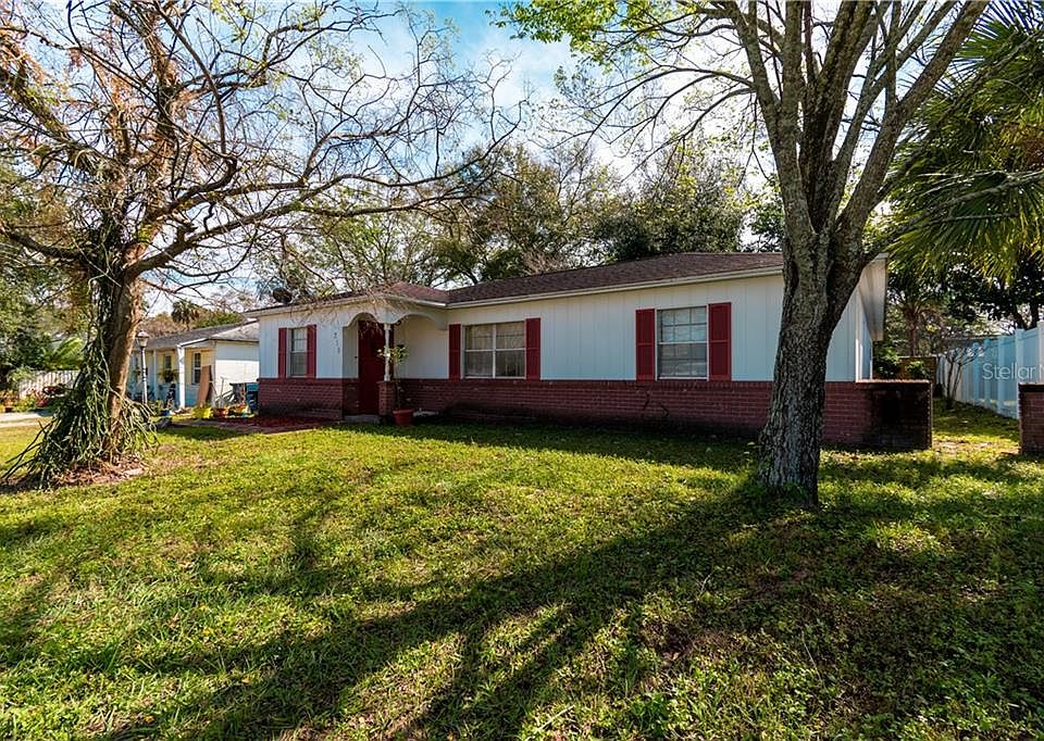 1st image of 214 W Linebaugh Ave