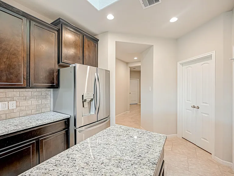 2818 Canadian Goose Ln — Photo 13