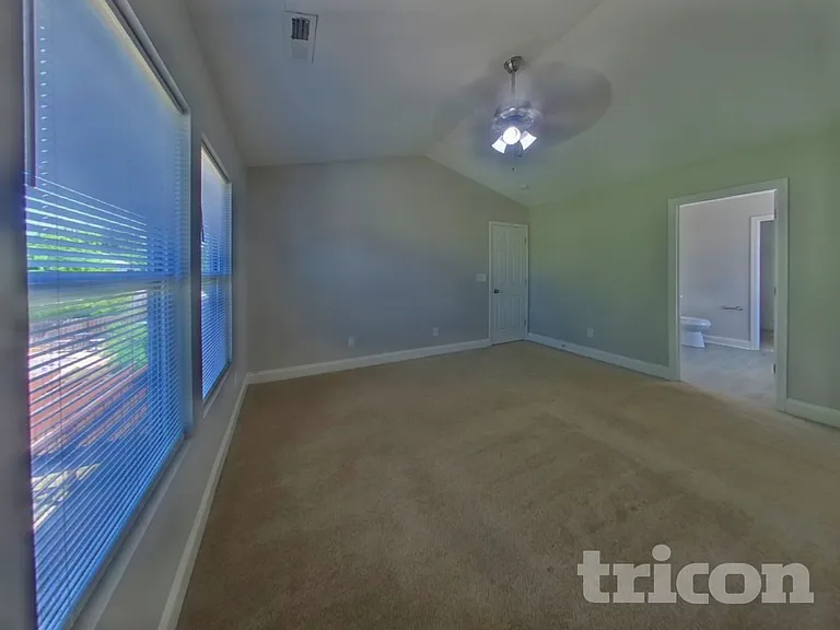 9225 Newfield St — Photo 6