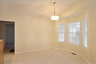 4th image of 8306 Brookcrest Dr