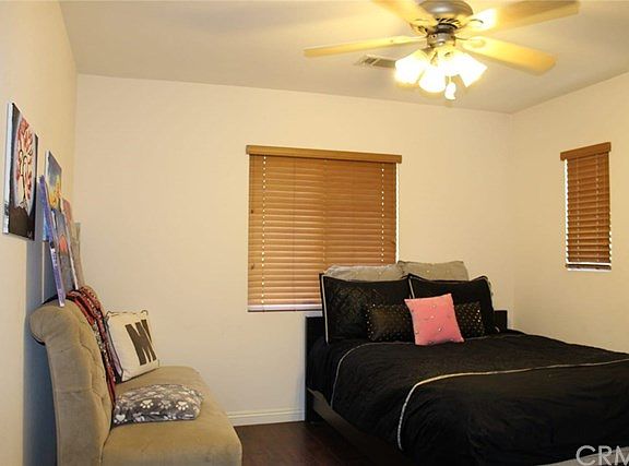 4th image of 14585 Longwood Ave