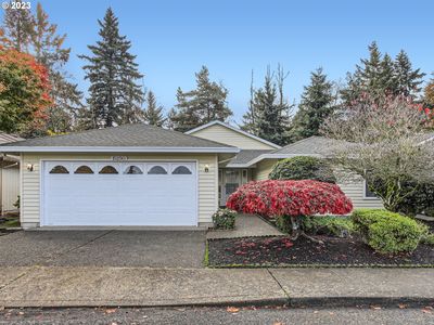 15250 NE Knott St, Portland, OR, 97230