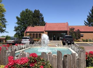 88 Oswego Smt, Lake Oswego, OR 97035