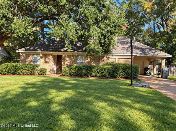 205 Sam Rayburn Dr, Hattiesburg, MS 39402