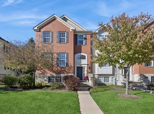 152 Jackson St, Gilberts, IL 60136