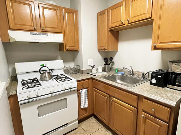 2nd image of 332 Copeland St APT 19