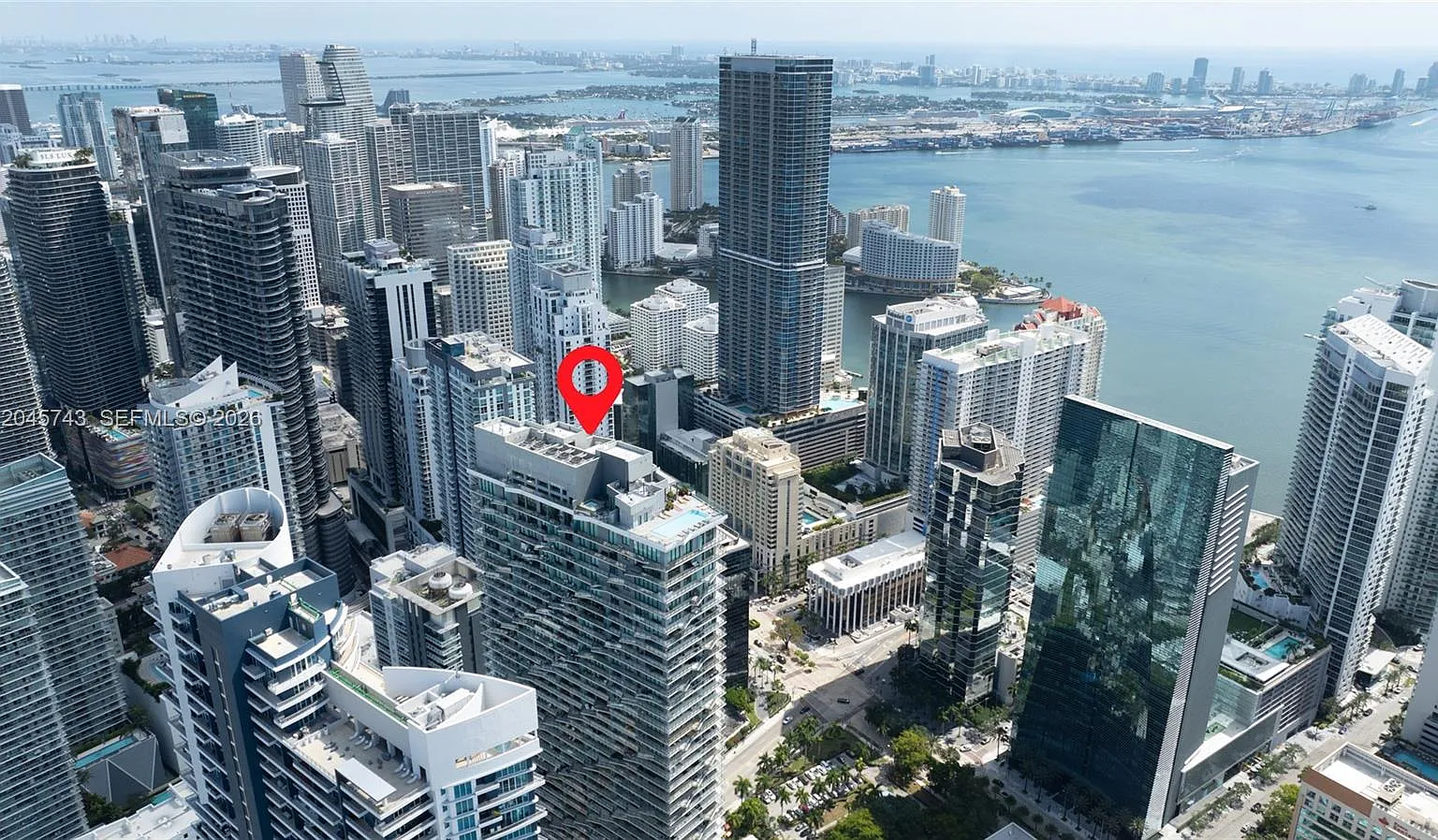 Sls Brickell — Photo 1