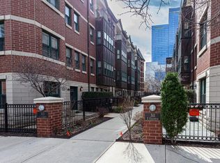 315 E Cullerton St UNIT 4, Chicago, IL 60616