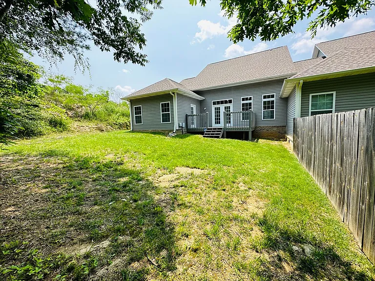 4922 Briar Rock Ln — Photo 9
