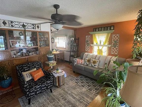 2nd image of 1313 Bryant Ave