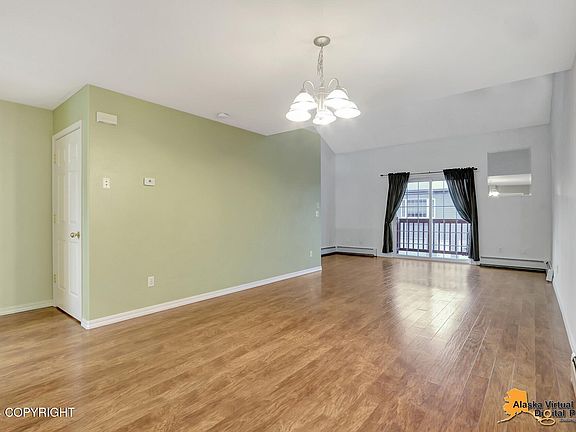 5th image of 11253 Wood River Way #15