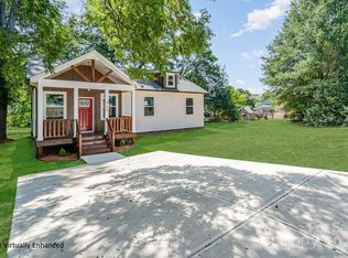 509 W 2nd St, Cherryville, NC 28021