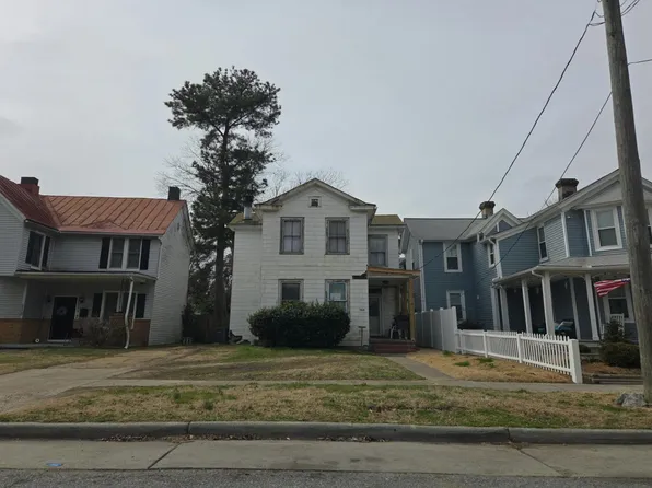 1104 Jackson Ave, Chesapeake, VA 23324