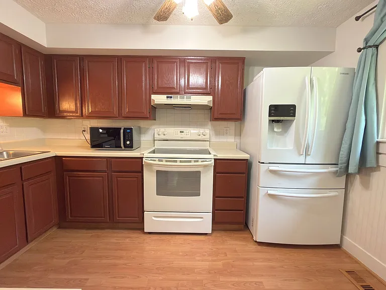 5519 Inverness Woods Ct — Photo 12